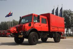 奔馳 Unimog系列 218馬力 4X4 越野卡車(型號U4000)