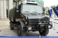 奔馳 Unimog系列 218馬力 4X4 越野卡車(型號U4000/U5000)