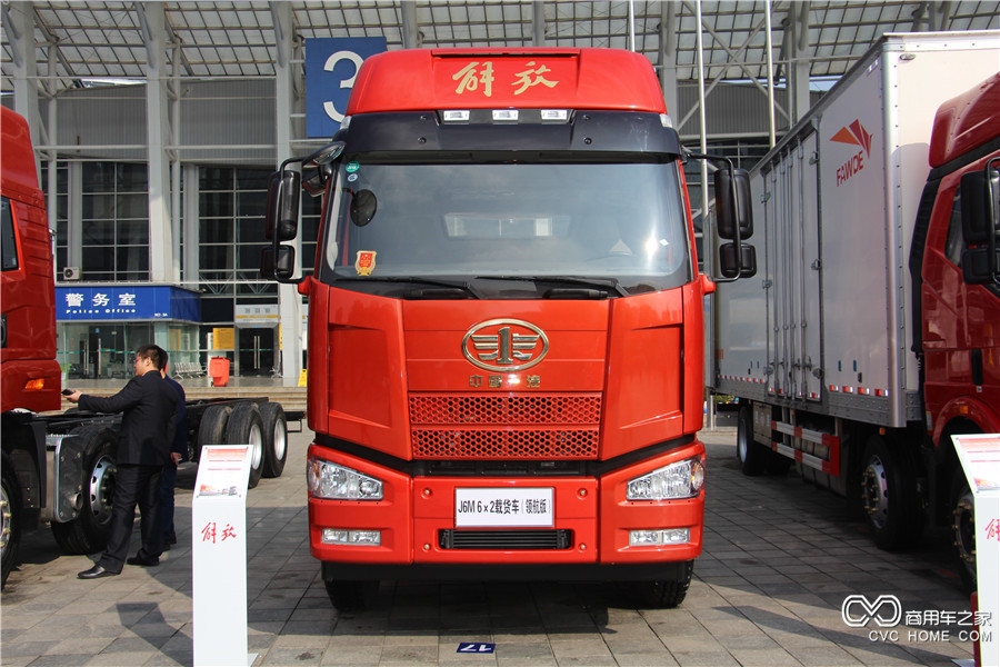 2016解放商務年會展車 J6M 6*2 領航版載貨車