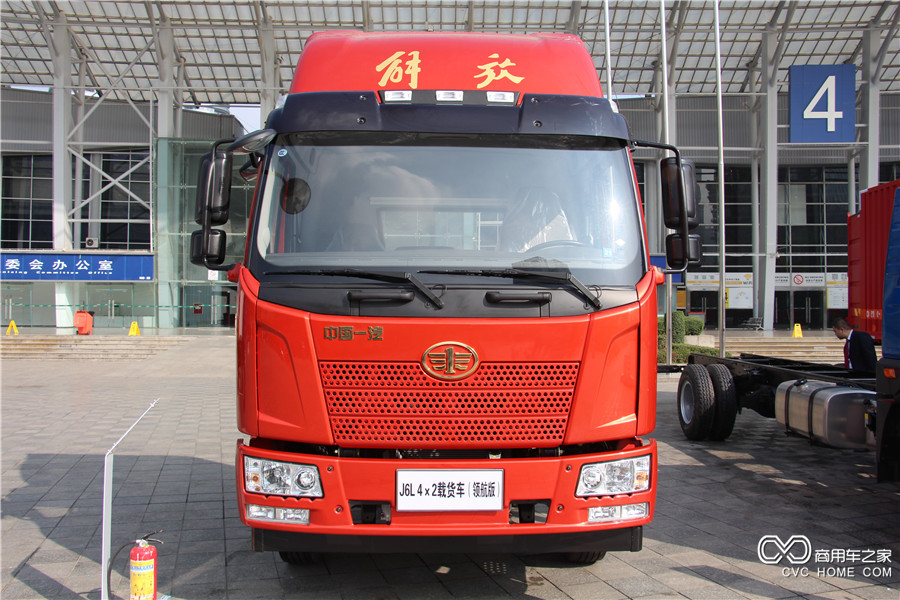 2016解放商務年會展車 J6L 4*2 領航版載貨車