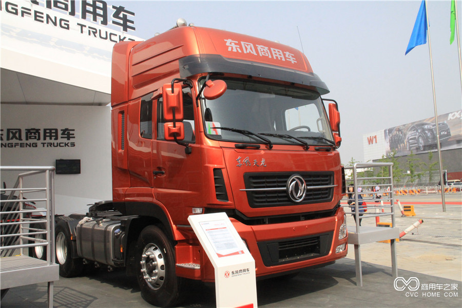 2016北京車展 東風天龍啟航版 6*4 420馬力牽引車