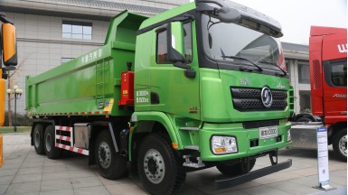 陜汽德龍X3000 濰柴9.5升 375馬力 新能源渣土車